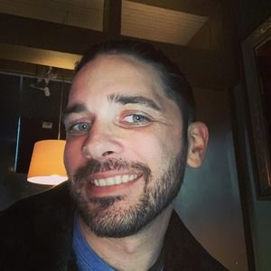 Meet your Posher, Travis